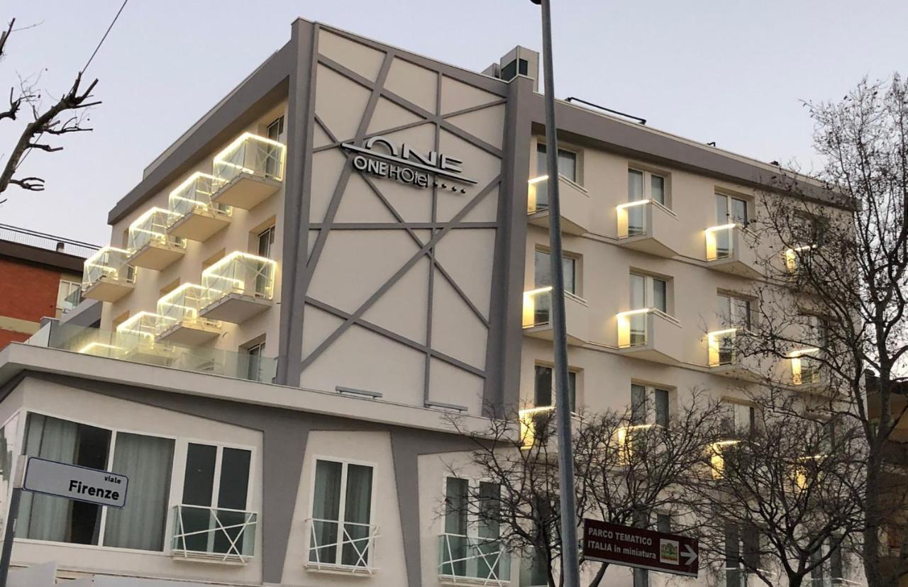 One Design Hotel Римини Екстериор снимка